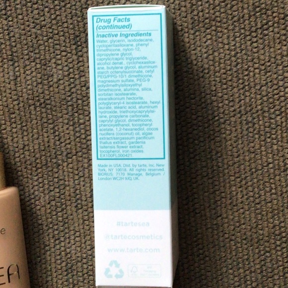 NWT Tarte Water Foundation Broad Spectrum SPF 15 - Picture 15 of 16